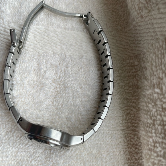 Authentic Women’s Tag Heuer watch. Excellent condition 25mm face - Picture 11 of 14